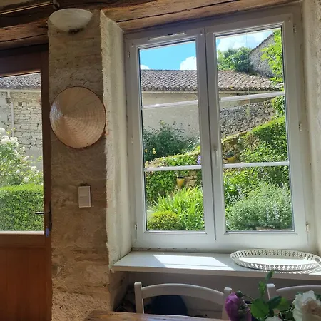 Prázdninový dům Quercy Blanc Maison En Pierre Lauzerte